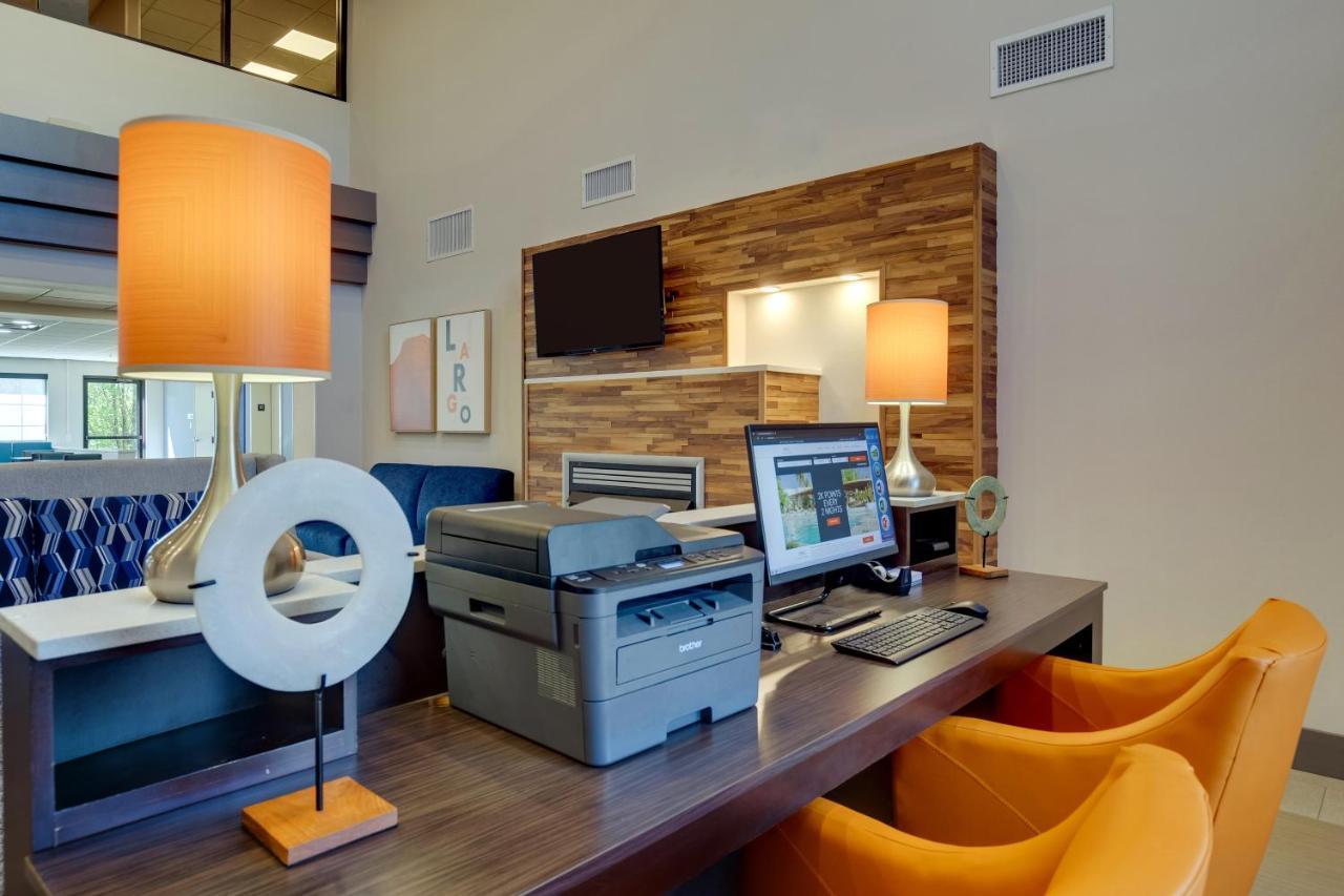 Holiday Inn Express I-95 Capitol Beltway - Largo By Ihg Exterior foto